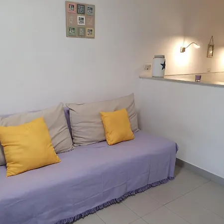 Modern Studio With Balcony